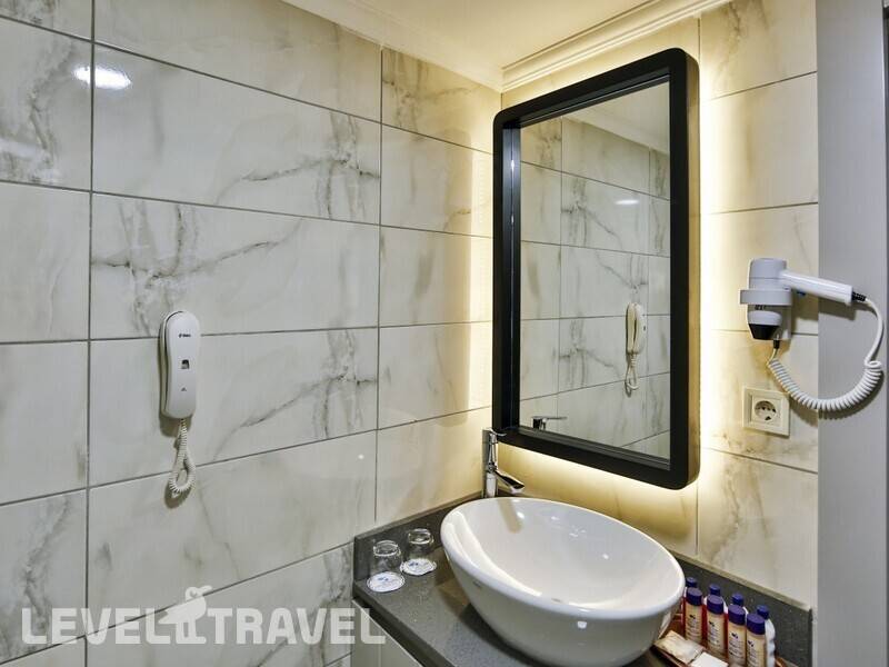 Фотография Crystal Flora Beach Resort