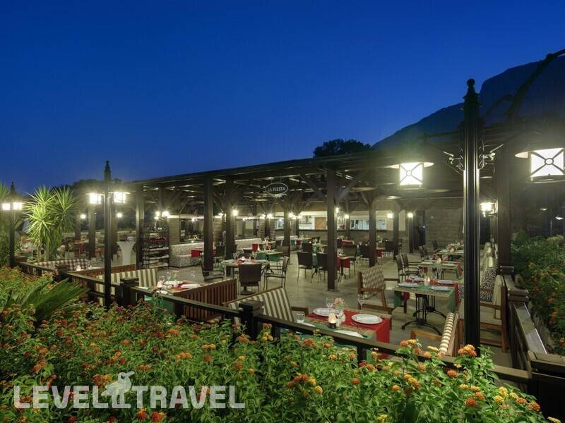 Фотография Crystal Flora Beach Resort