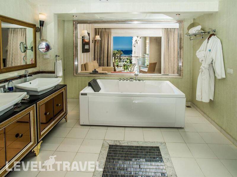 Фотография Premier Le Reve Hotel & Spa (Adults Only 16+)