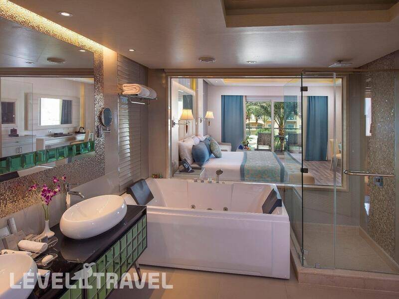 Фотография Premier Le Reve Hotel & Spa (Adults Only 16+)