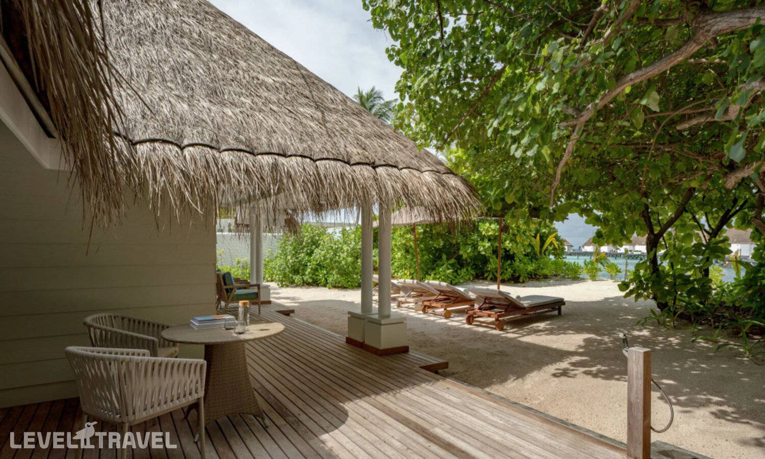 фотографии отеля Six Senses Kanuhura (Ex.Kanuhura Resort) в Мальдивы(Лавиани Атолл) - фото №8