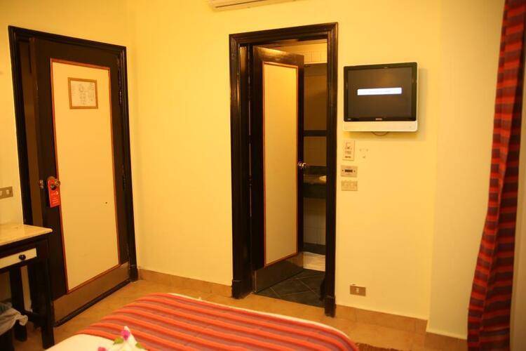 Naama Blue Hotel