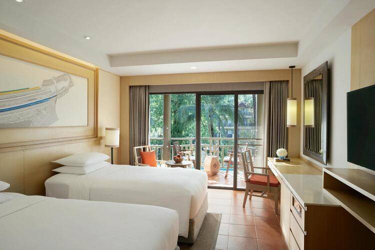 Phuket Marriott Resort & Spa Merlin Beach
