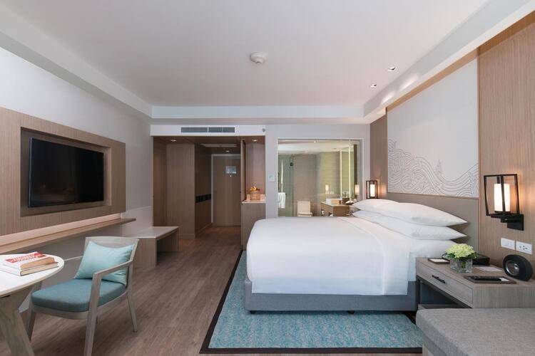 Phuket Marriott Resort & Spa Merlin Beach
