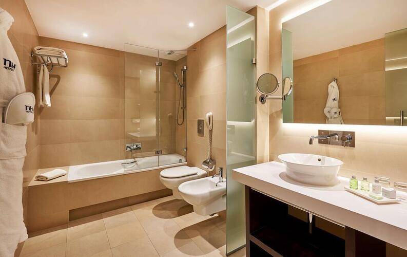 Nh Sants Barcelona Hotel — фото 36