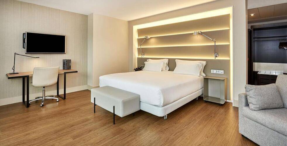 Nh Sants Barcelona Hotel — фото 15