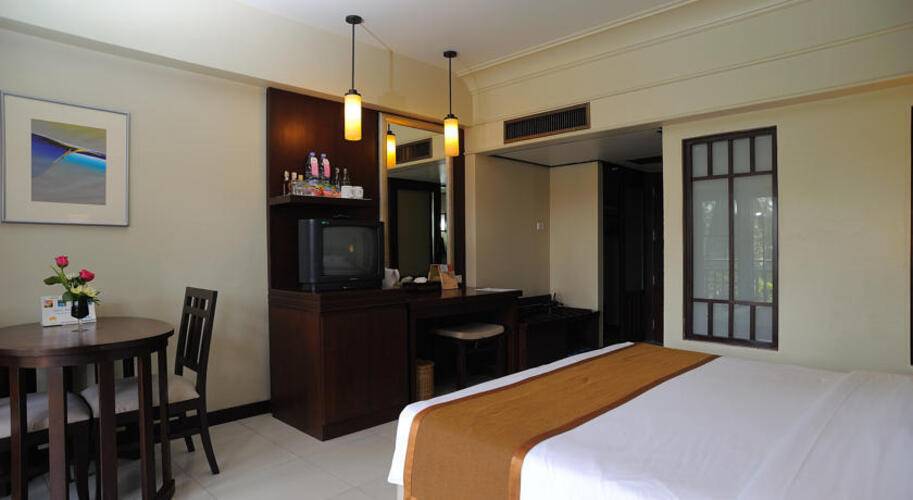 Patong Merlin Hotel