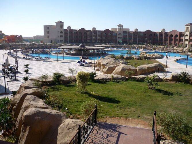 Tirana Aquapark Resort (Ex. Sunrise Tirana Aqua Park Resort)