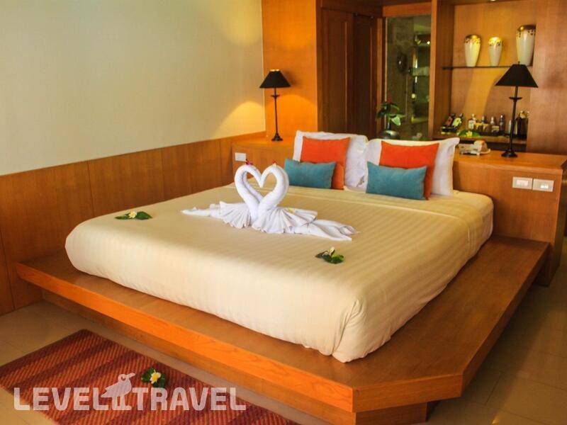 Фотография Seaview Patong Hotel