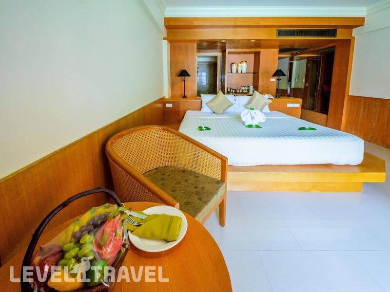 Фотография Seaview Patong Hotel