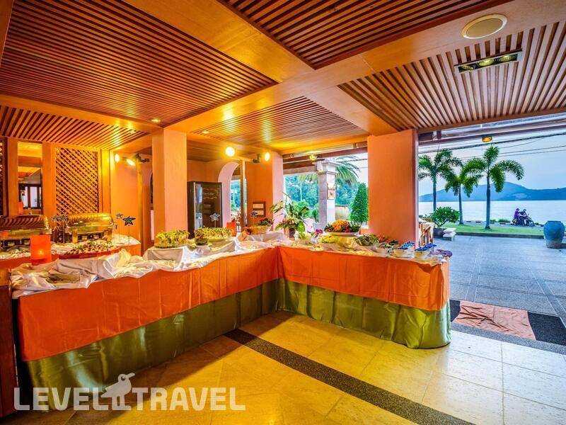 Фотография Seaview Patong Hotel