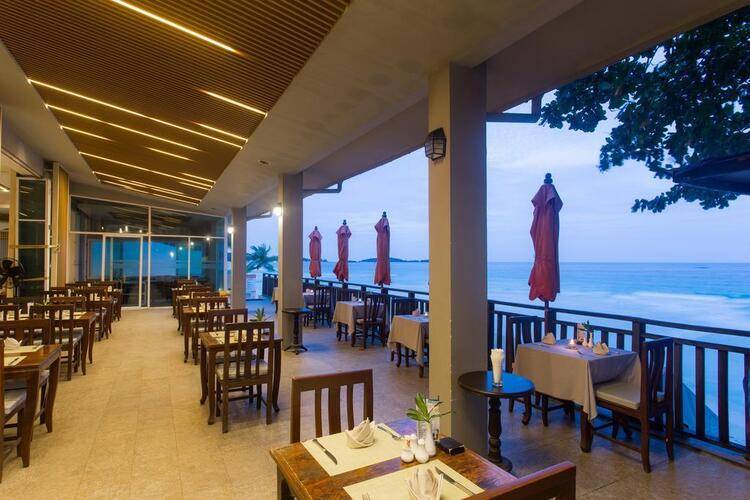 Chaweng Cove Beach Resort