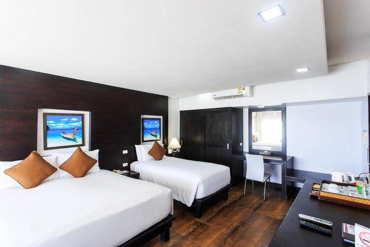 Chaweng Cove Beach Resort