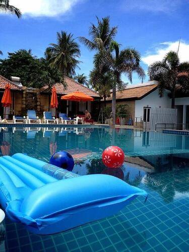 Chaweng Cove Beach Resort