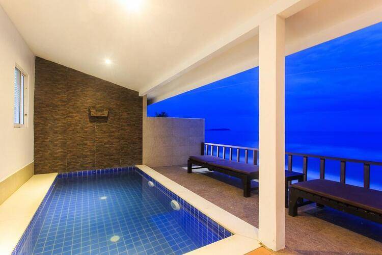 Chaweng Cove Beach Resort