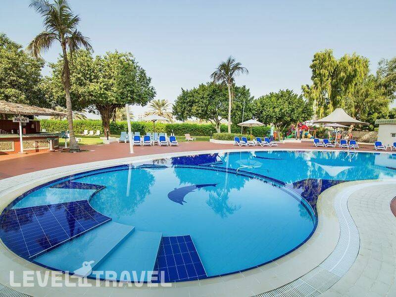 Фотография Holiday International Sharjah Hotel