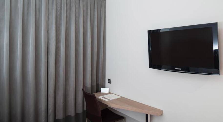 Catalonia Roma Hotel