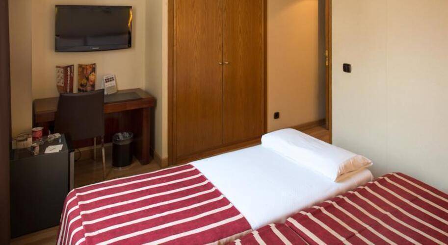 Catalonia Roma Hotel