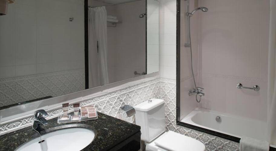 Catalonia Roma Hotel