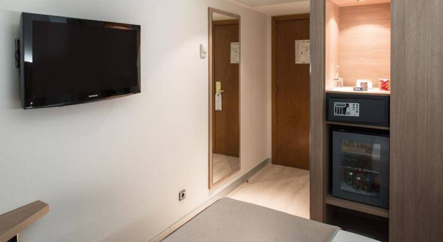 Catalonia Roma Hotel