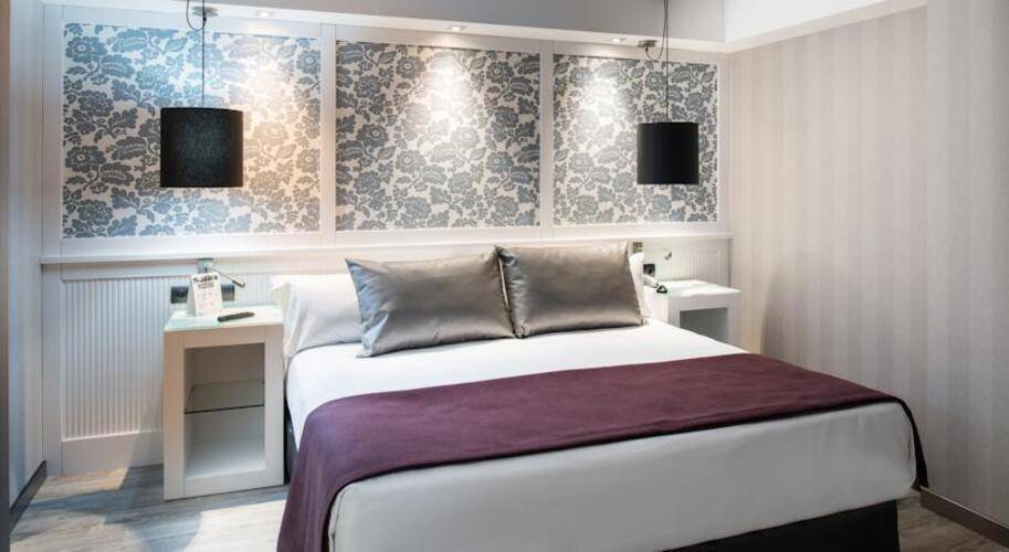 Catalonia Roma Hotel