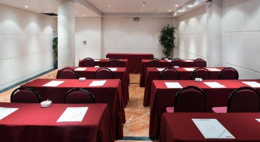 Catalonia Roma Hotel