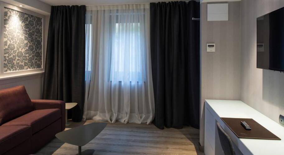 Catalonia Roma Hotel