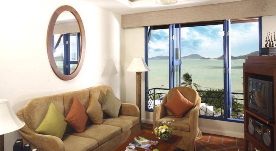 Kantary Bay Hotel