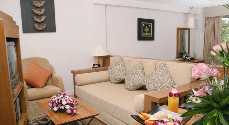 Kantary Bay Hotel