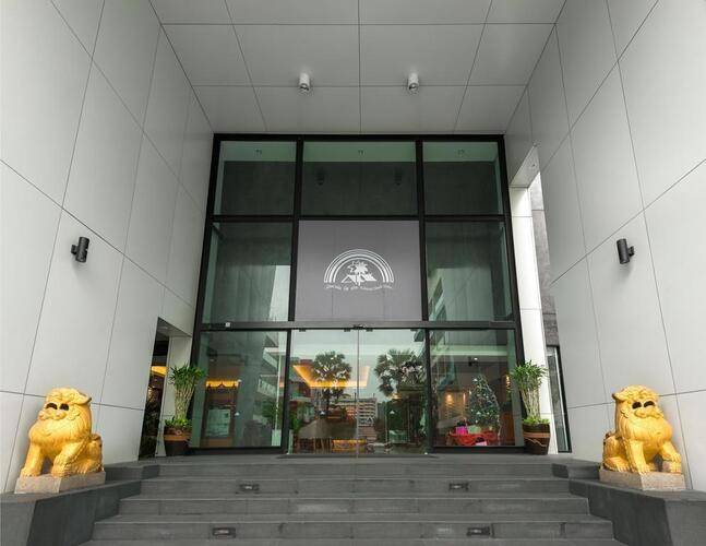 Andaman Beach Suites Hotel