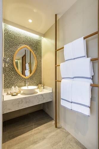 Lily Beach Resort & Spa