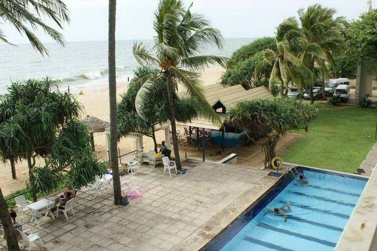 Sunset Beach Hotel Negombo