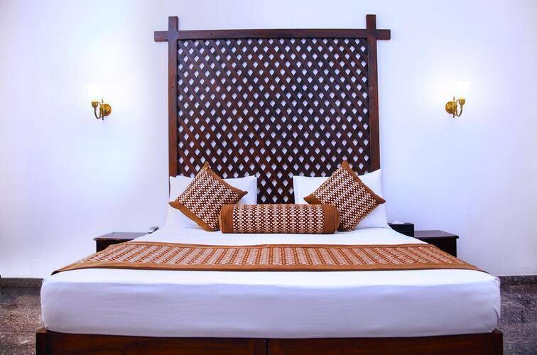 Palm Beach Mount Lavinia