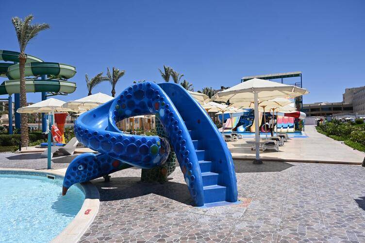 Riviera Aqua Park Resort (Ex. Hawaii Riviera Resort & Aqua Park)