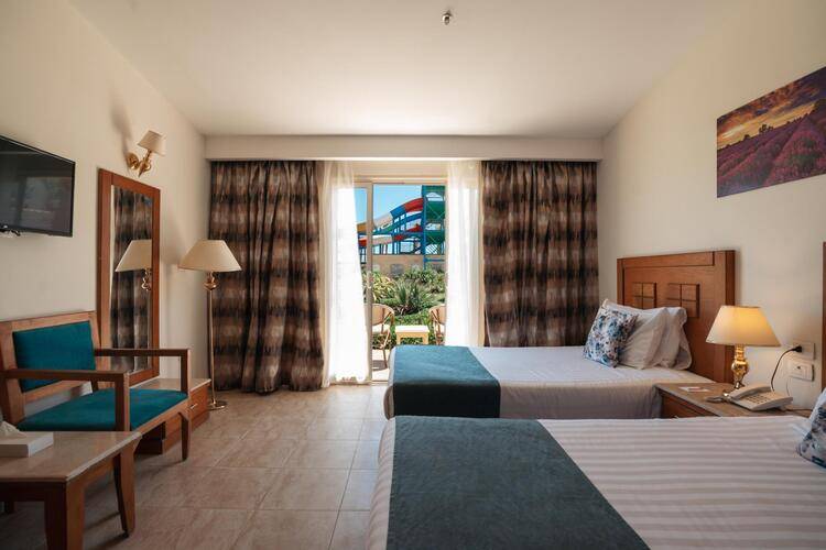Riviera Aqua Park Resort (Ex. Hawaii Riviera Resort & Aqua Park)