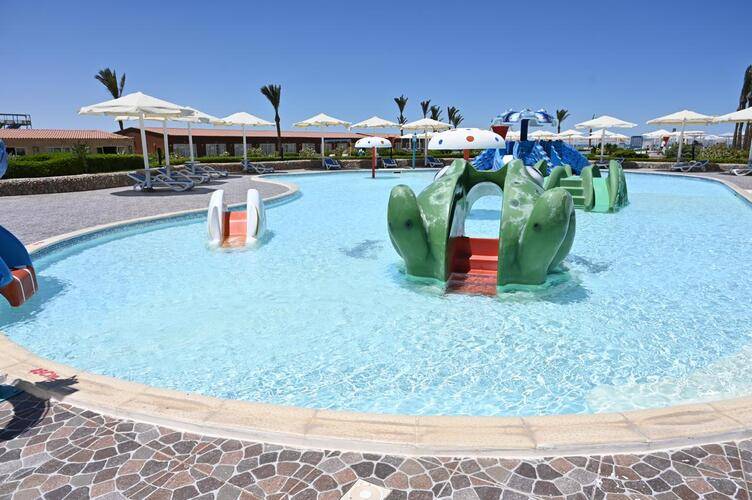 Riviera Aqua Park Resort (Ex. Hawaii Riviera Resort & Aqua Park)