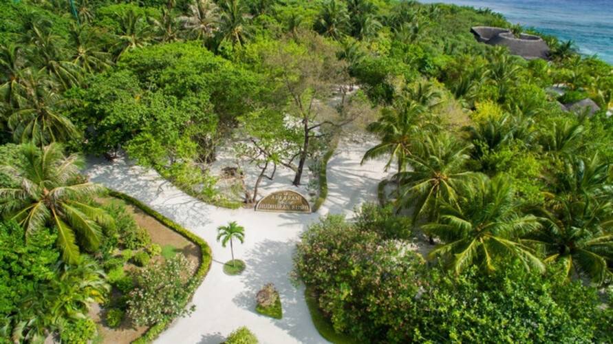 Adaaran Hudhuran Fushi Select