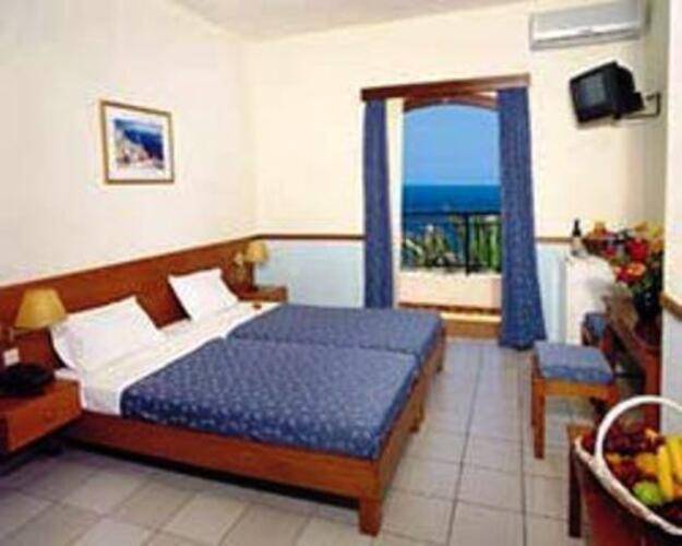 Mari Kristin Beach Hotel