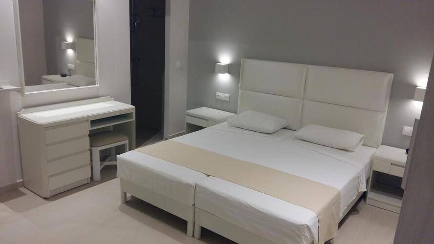 Dimitrios Beach Hotel