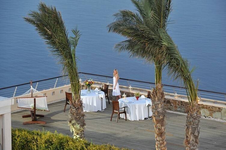 Sea Side Resort & Spa