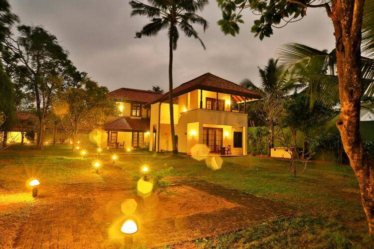Hibiscus Beach Hotel