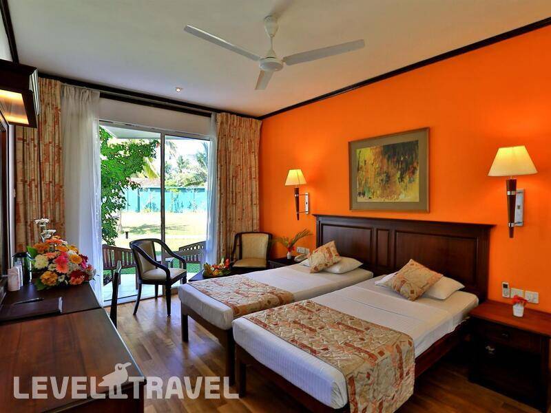Фотография Hibiscus Beach Hotel