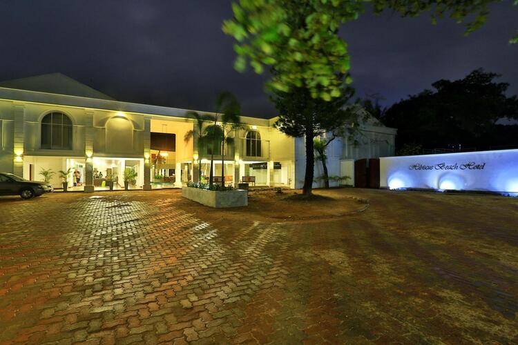 Hibiscus Beach Hotel
