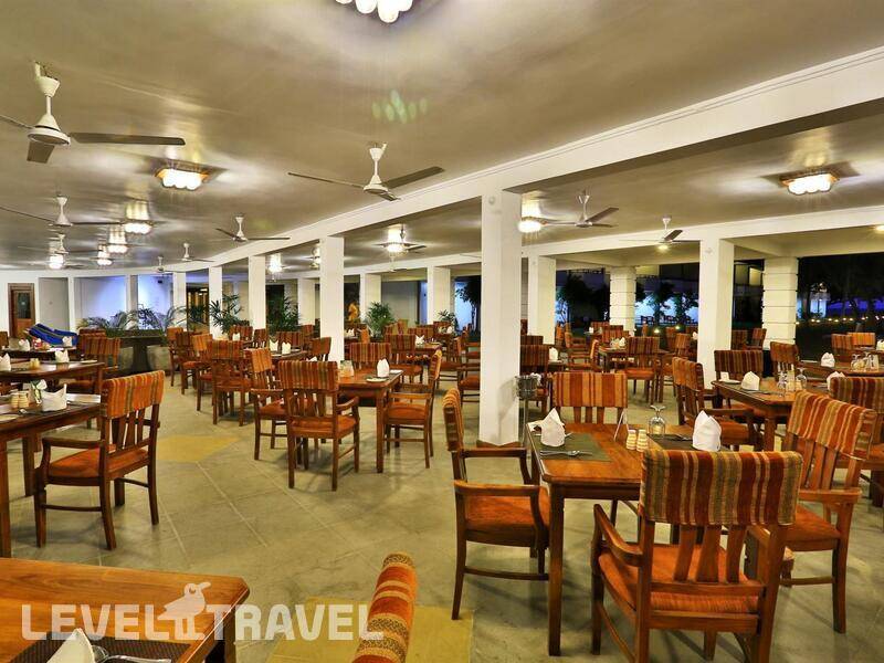 Фотография Hibiscus Beach Hotel