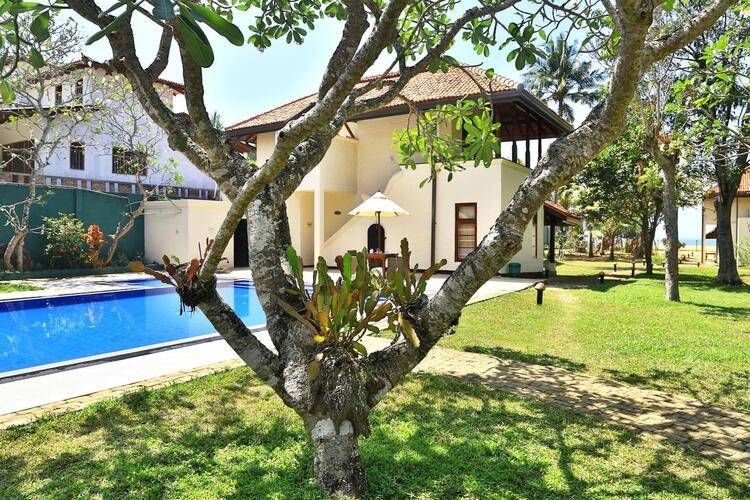 Hibiscus Beach Hotel