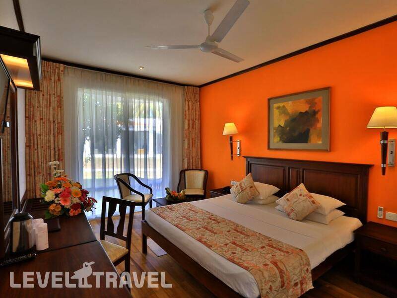 Фотография Hibiscus Beach Hotel