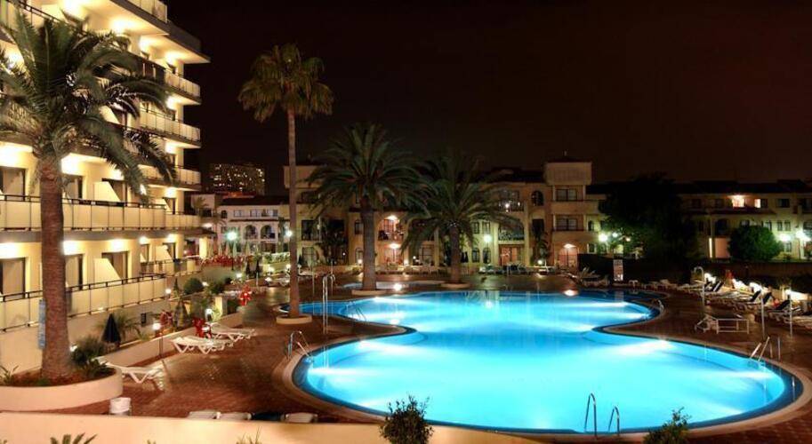 Puente Real Hotel