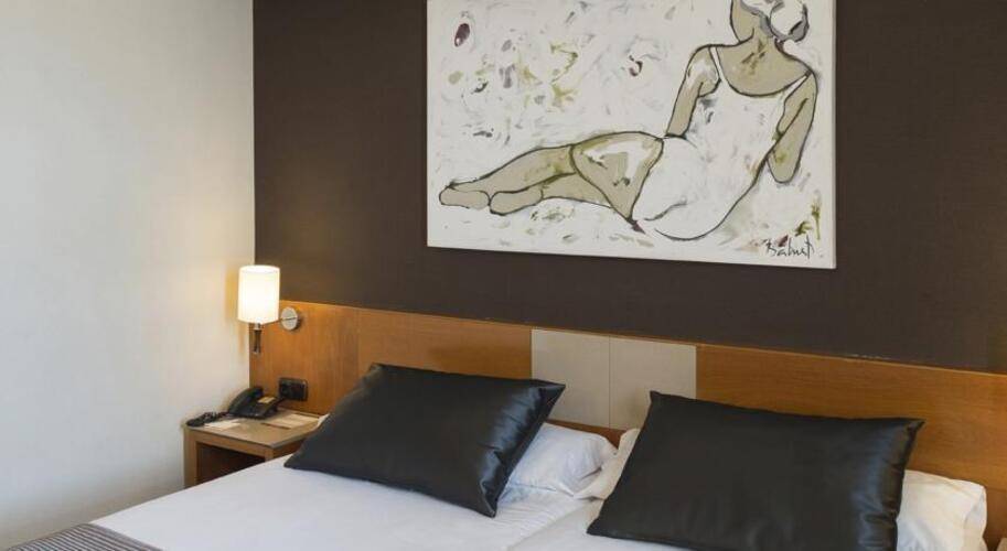 Catalonia Plaza Catalunya — фото 19