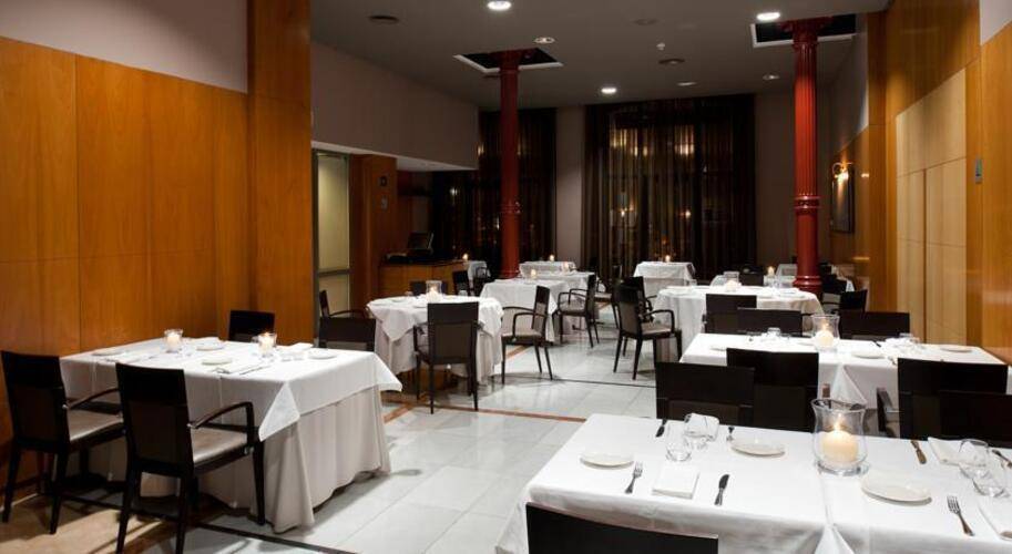 Catalonia Plaza Catalunya — фото 33