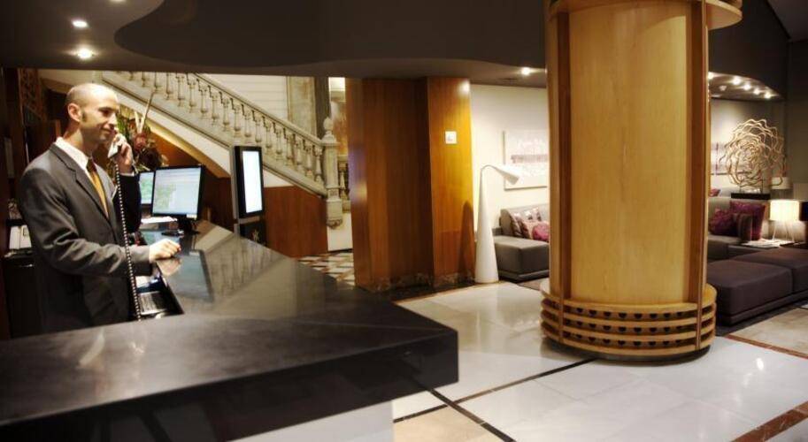 Catalonia Plaza Catalunya — фото 30